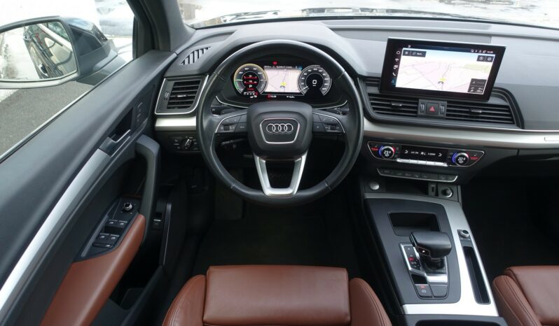 AUDI Q5 SPORTBACK 50 TFSI E 299 CH QUATTRO S-TRONIC HYBRIDE RECHARGEABLE  S-LINE complet