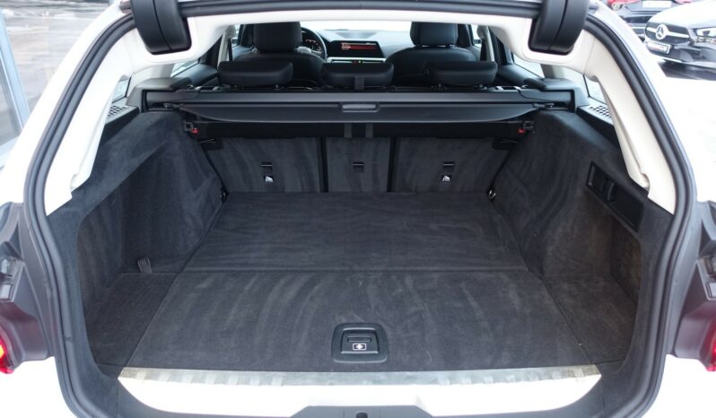 BMW 330 EA TOURING HYBRIDE RECHARGEABLE BVA 292 CH complet