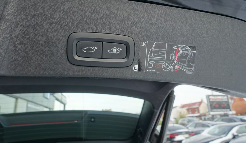 VOLVO XC 40 D3 GEARTRONIC 150CH INSCRIPTION complet