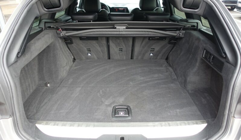 BMW 330 E HYBRIDE RECHARGEABLE 292 CH  PACK M complet