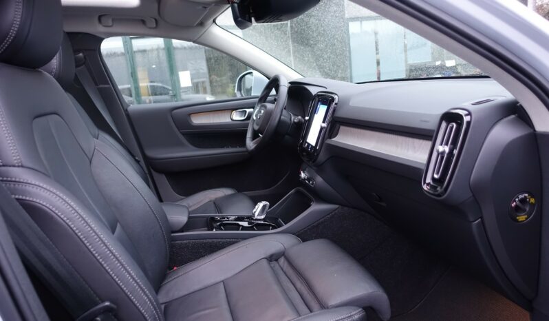 VOLVO XC 40 T5 HYBRIDE RECHARGEABLE GEARTRONIC 262 CH  INSCRIPTION complet