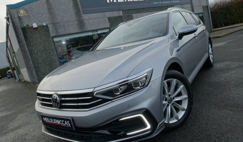 VOLKSWAGEN PASSAT SW 218 CH GTE HYBRIDE RECHARGEABLE DSG complet