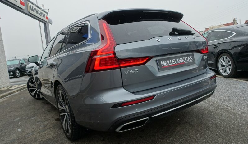 VOLVO V 60 T6 AWD GEARTRONIC 340CH HYBRIDE RECHARGEABLE  INSCRIPTION complet