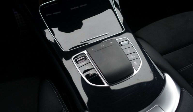 MERCEDES CLASSE GLC COUPE 300 DE 4 MATIC 9G-DCT 306 CH HYBRIDE RECHARGEABLE  AMG-LINE complet
