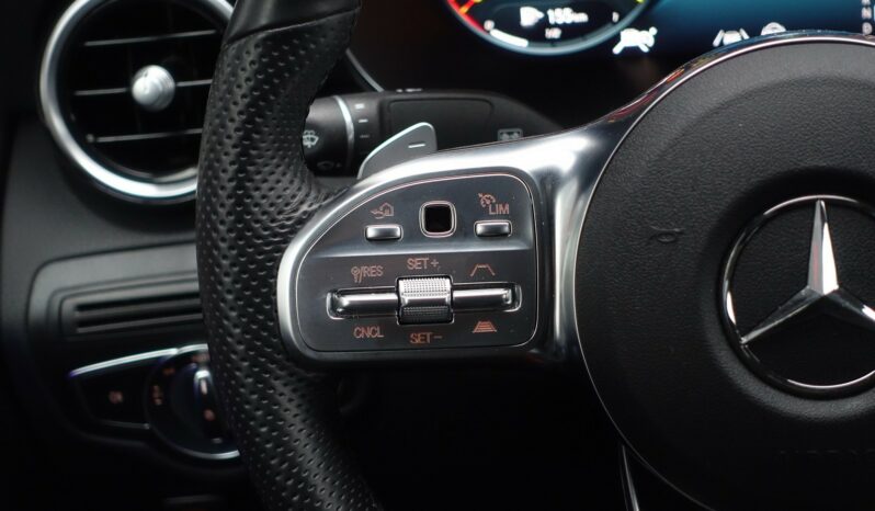 MERCEDES CLASSE GLC COUPE 300 DE 4 MATIC 9G-DCT 306 CH HYBRIDE RECHARGEABLE  AMG-LINE complet