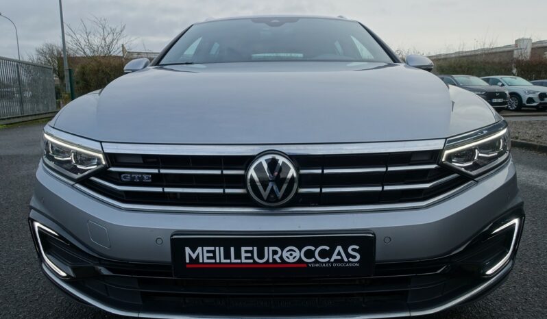 VOLKSWAGEN PASSAT SW 218 CH GTE HYBRIDE RECHARGEABLE DSG complet