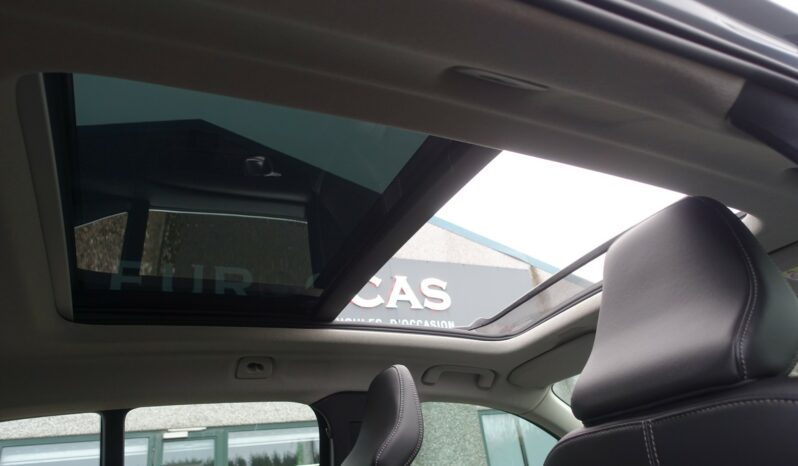 VOLVO XC 40 T5 HYBRIDE RECHARGEABLE GEARTRONIC 262 CH  INSCRIPTION complet