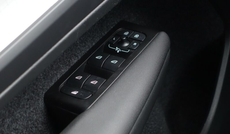 VOLVO XC 40 T5 HYBRIDE RECHARGEABLE GEARTRONIC 262 CH  INSCRIPTION complet