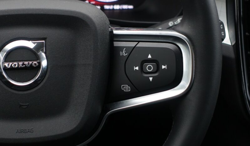 VOLVO XC 40 T5 HYBRIDE RECHARGEABLE GEARTRONIC 262 CH  INSCRIPTION complet