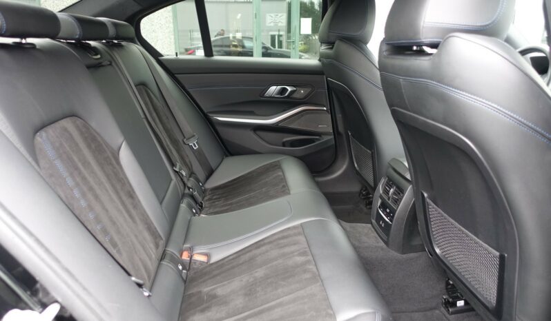 BMW 318 DA BERLINE SERIE 3 BVA  PACK M complet