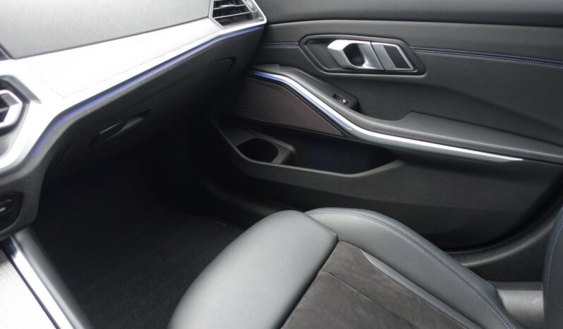 BMW 318 DA BERLINE SERIE 3 BVA  PACK M complet