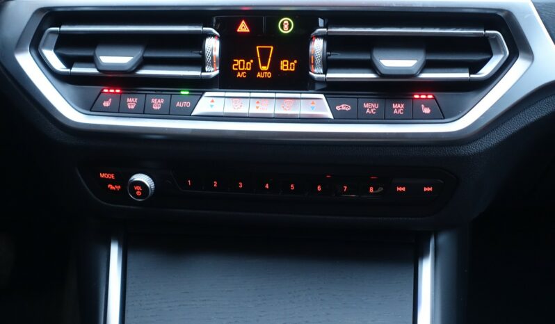 BMW 318 DA TOURING SERIE 3 MHEV BVA complet