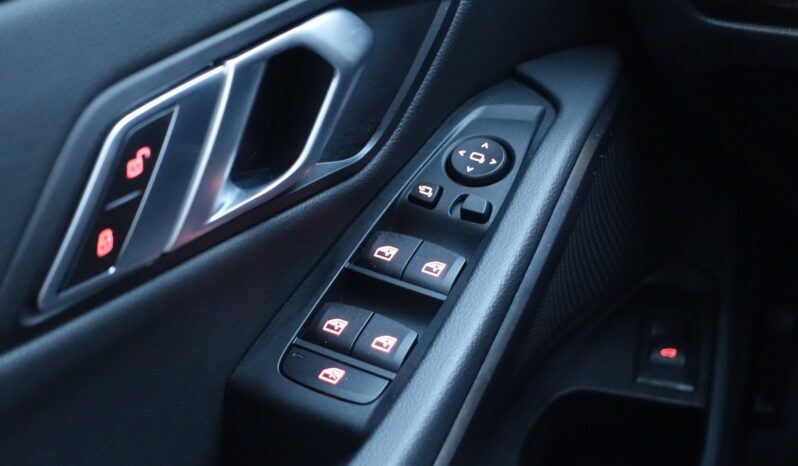 BMW 318 DA TOURING SERIE 3 MHEV BVA complet