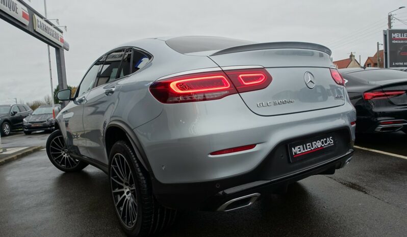 MERCEDES CLASSE GLC COUPE 300 DE 4 MATIC 9G-DCT 306 CH HYBRIDE RECHARGEABLE  AMG-LINE complet