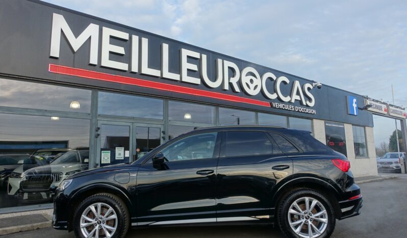 AUDI Q3 45 TFSI E S-TRONIC 245 CH HYBRIDE RECHARGEABLE S-LINE complet