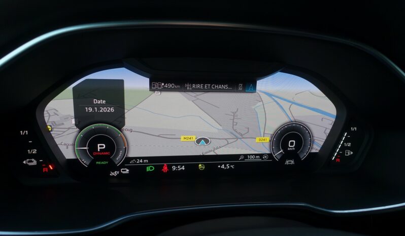 AUDI Q3 45 TFSI E S-TRONIC 245 CH HYBRIDE RECHARGEABLE S-LINE complet