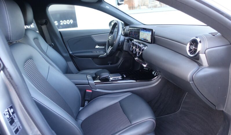 MERCEDES CLASSE CLA 200D SHOOTING BRAKE 150 CH 8G-DCT complet