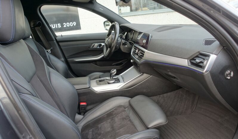 BMW 318 DA BERLINE BVA SERIE 3 MHEV  PACK M complet