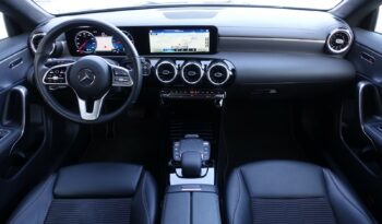MERCEDES CLASSE CLA 200D SHOOTING BRAKE 150 CH 8G-DCT complet