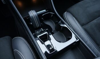 VOLVO XC 40 T5 HYBRIDE RECHARGEABLE GEARTRONIC 262 CH ( 180 CH + 82 CH )  R-DESIGN complet