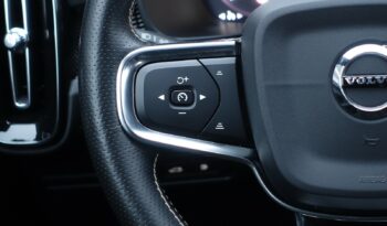 VOLVO XC 40 T5 HYBRIDE RECHARGEABLE GEARTRONIC 262 CH ( 180 CH + 82 CH )  R-DESIGN complet