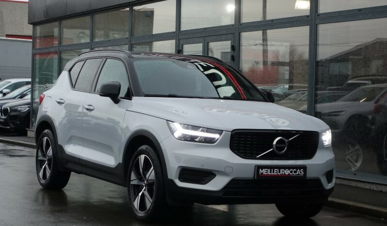 VOLVO XC 40 T4 HYBRIDE RECHARGEABLE GEARTRONIC 211 CH  R-DESIGN complet