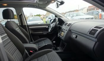 VOLKSWAGEN TOURAN 2.0 L TDI 140 CH 7 PLACES complet