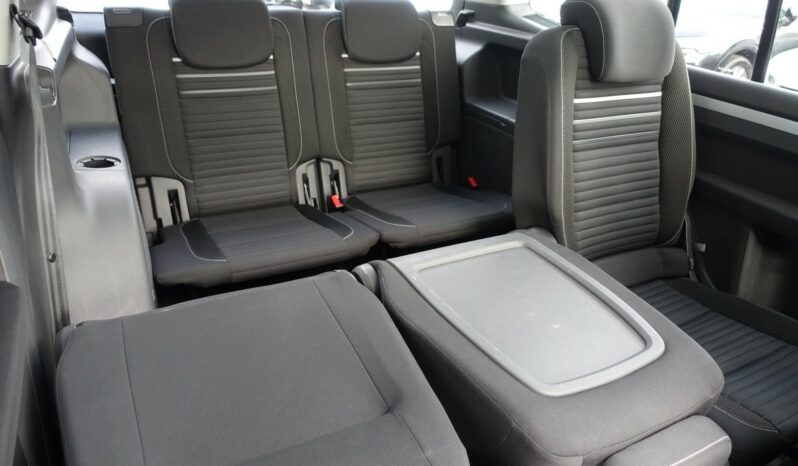 VOLKSWAGEN TOURAN 2.0 L TDI 140 CH 7 PLACES complet