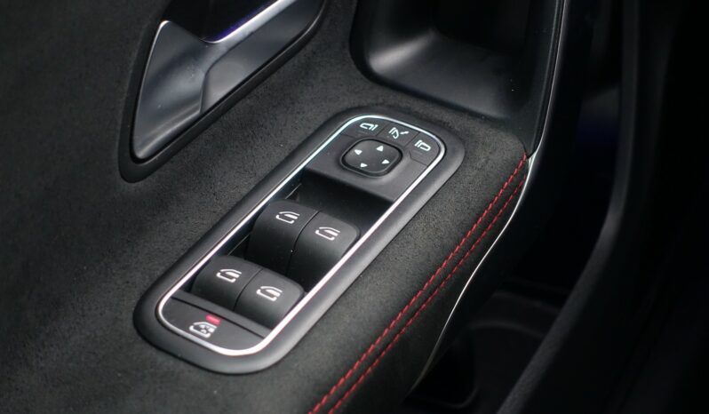 MERCEDES CLASSE CLA 200D SHOOTING BRAKE 150 CH 8G-DCT AMG-LINE complet