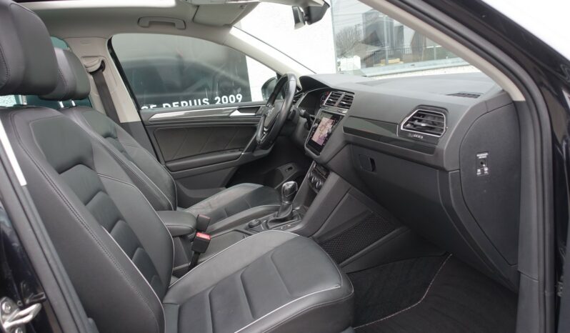 VOLKSWAGEN TIGUAN 2.0L TDI DSG7 150CH 4 MOTION CARAT complet