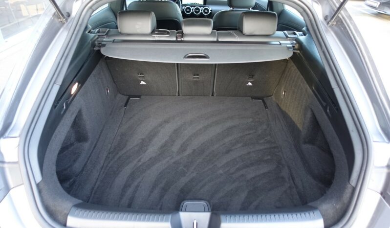 MERCEDES CLASSE CLA 200D SHOOTING BRAKE 150 CH 8G-DCT complet