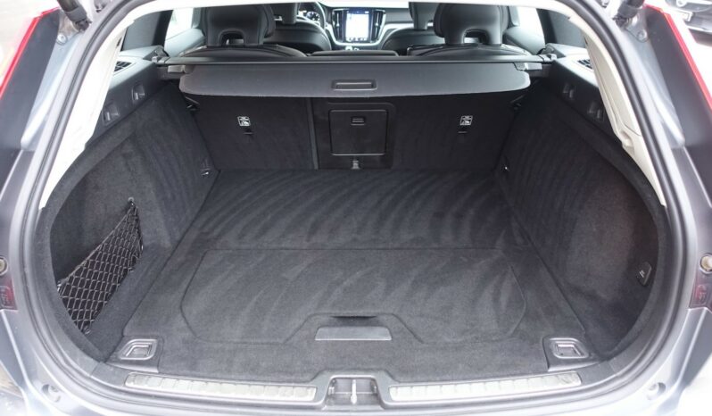 VOLVO V 60 D3 2.0 L 150CH MOMENTUM complet