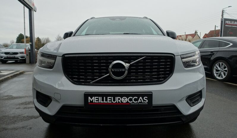 VOLVO XC 40 T4 HYBRIDE RECHARGEABLE GEARTRONIC 211 CH  R-DESIGN complet