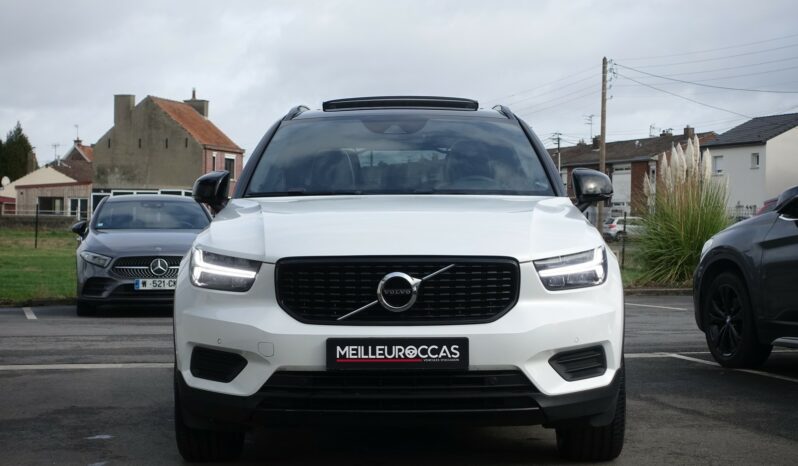 VOLVO XC 40 D4 2.0 L GEARTRONIC AWD 190CH R-DESIGN complet