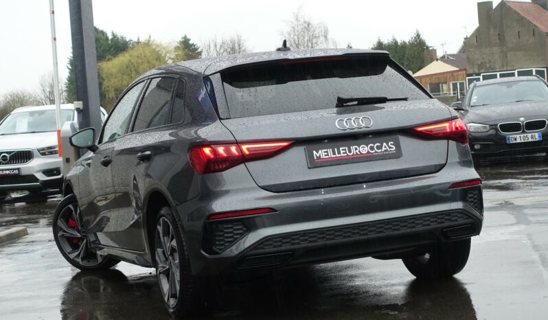 AUDI A3 SPORTBACK 45 COMPETITION TFSI E TRON S-TRONIC 245 CH HYBRIDE RECHARGEABLE S-LINE complet