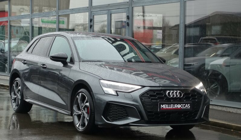 AUDI A3 SPORTBACK 45 COMPETITION TFSI E TRON S-TRONIC 245 CH HYBRIDE RECHARGEABLE S-LINE complet