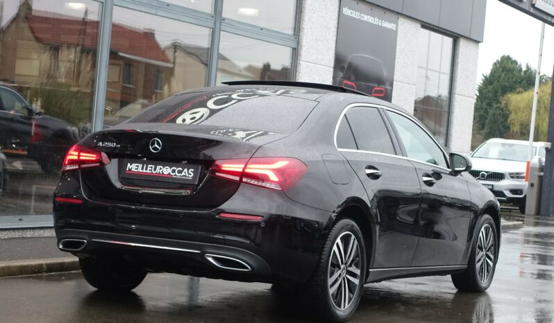 MERCEDES CLASSE A 250 E BERLINE 218 CH EQ POWER HYBRIDE 8G-DCT complet