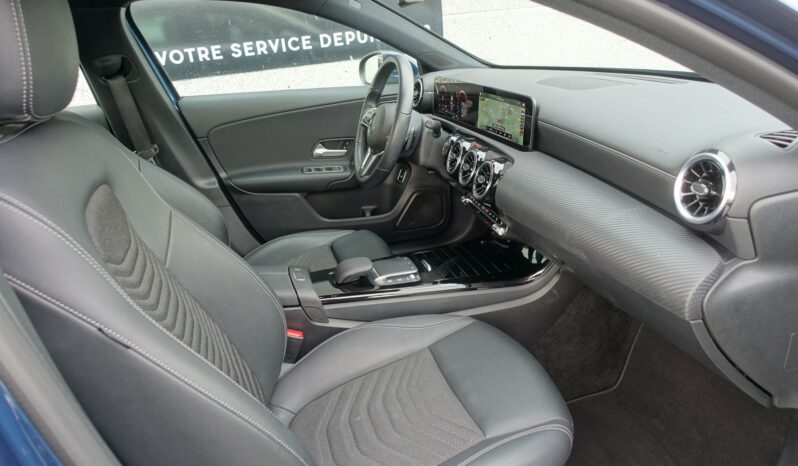 MERCEDES CLASSE A 250 E 8G-DCT 218 CH HYBRIDE RECHARGEABLE AMG-LINE complet