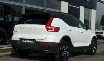 VOLVO XC 40 D4 2.0 L GEARTRONIC AWD 190CH R-DESIGN complet