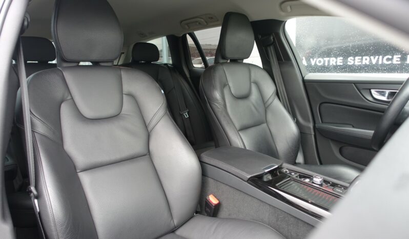 VOLVO V 60 T6 AWD GEARTRONIC 340CH HYBRIDE RECHARGEABLE  INSCRIPTION complet