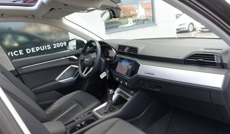 AUDI Q3 35 TDI 150 CH S-TRONIC S-LINE complet