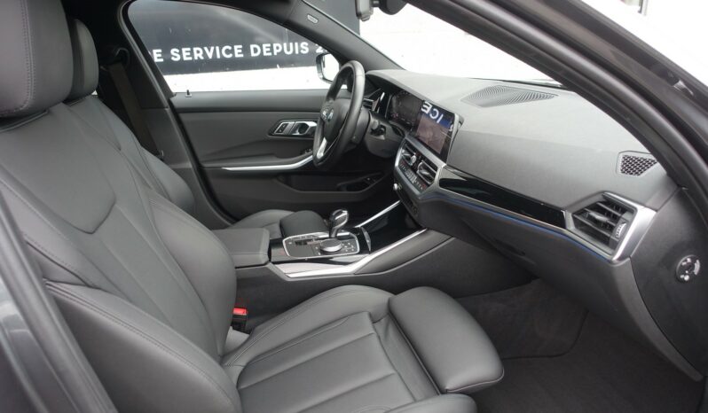 BMW 330 EA TOURING HYBRIDE RECHARGEABLE 292 CH complet