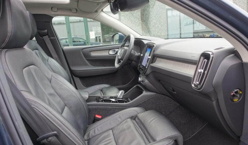 VOLVO XC 40 T5 HYBRIDE RECHARGEABLE GEARTRONIC 262 CH  INSCRIPTION complet