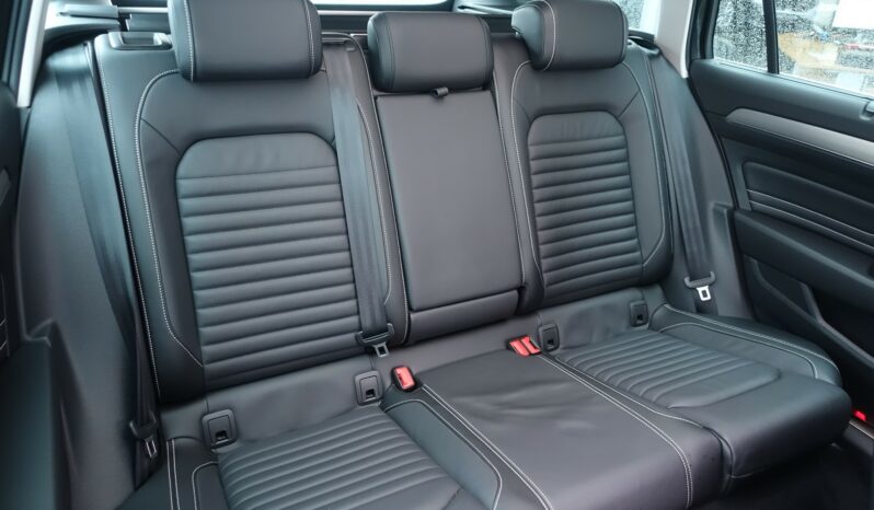 VOLKSWAGEN PASSAT SW 2.0L TDI DSG7 200 CV 4 MOTION complet