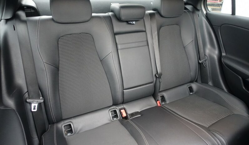 MERCEDES CLASSE A 180D 7G-DCT complet