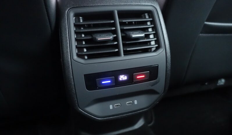 SEAT LEON E-HYBRIDE DSG 204 CH  FR complet