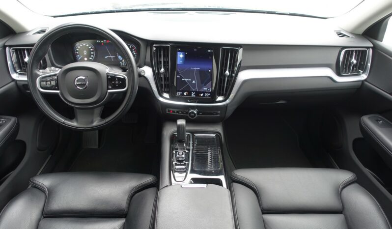 VOLVO V 60 T6 AWD GEARTRONIC 340CH HYBRIDE RECHARGEABLE  INSCRIPTION complet