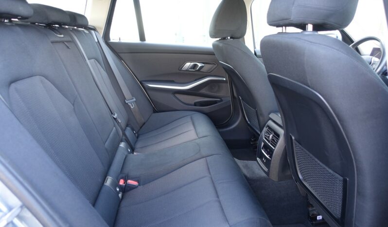 BMW 318 DA TOURING SERIE 3 MHEV BVA complet