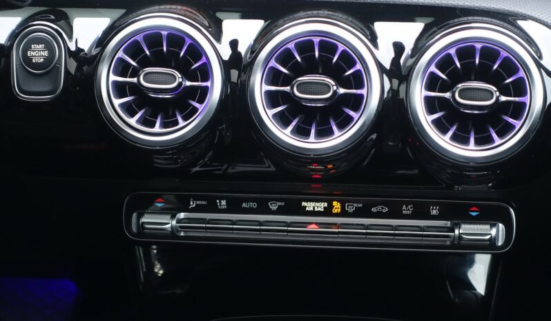 MERCEDES CLASSE A 250 E BERLINE 218 CH EQ POWER HYBRIDE 8G-DCT complet