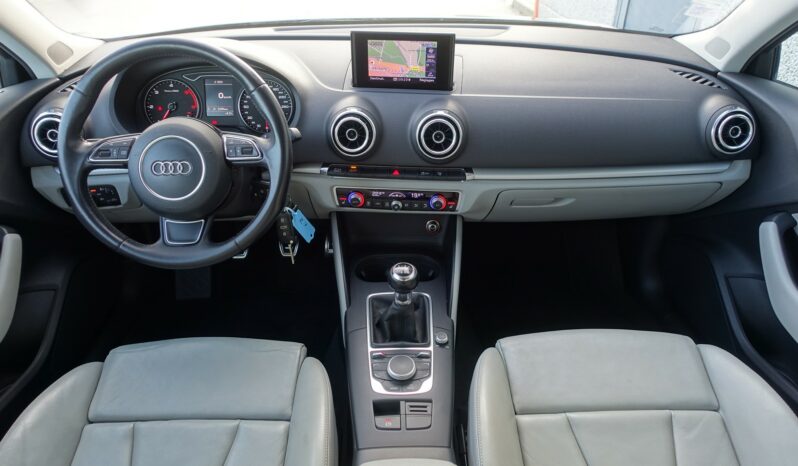 AUDI A3 1.6L TDI 105 CH 3 Portes complet